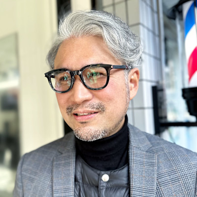 遊びの効いたツーブロック