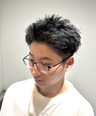 無造作ショートスパイキー