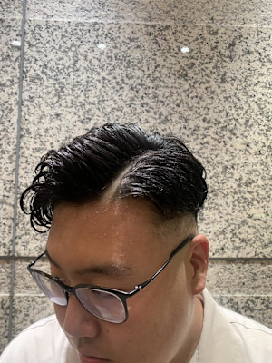 ウェーブパーマ〈理容室〉