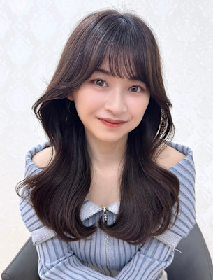 イメチェン髪質改善美髪韓国風巻き前髪顔周りヘア