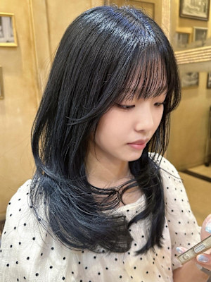 チャコールグレー/くすみブルー/バタフライカット