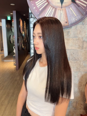 透明感暗髪×髪質改善トリートメントで艶髪