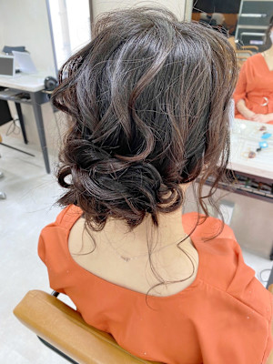 結婚パーティーヘアセットシニヨンアレンジゆるふわ池袋