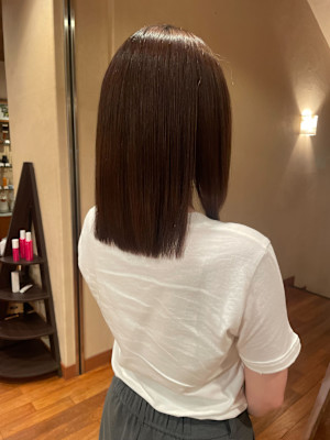 【かな】ツヤ髪ストレート