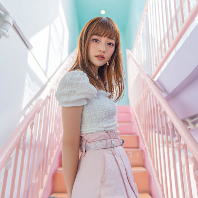 ダブルカラー、ブリーチ