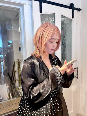 ピンクベージュ/ブリーチカラー/ハイトーンピンク