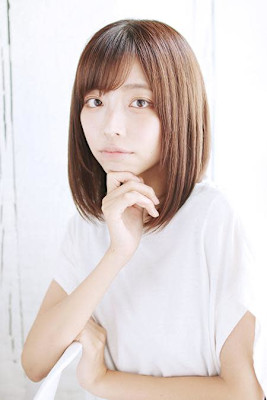 大人可愛いナチュラルストレートスタイル