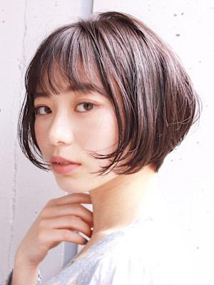 前下がりショート・ボブ/絶壁解消/前髪あり/30代/40代