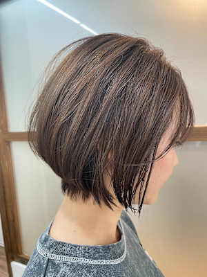 美髪矯正×ショートレイヤーボブ