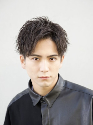 短髪ショート 無造作パーマ アップバング 博多 福岡