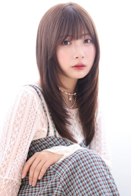 20代30代 ロングレイヤー 顔周りレイヤー マロンベージュ