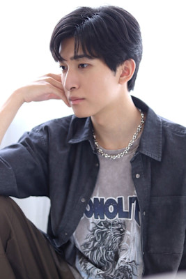 10代20代/ニュアンスパーマ/モテるセンターパート