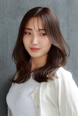 外ハネミディアムレイヤー