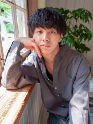 緩めシャドウパーマ