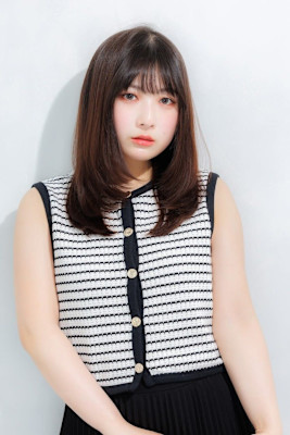 顔周りレイヤーのサラサラストレート