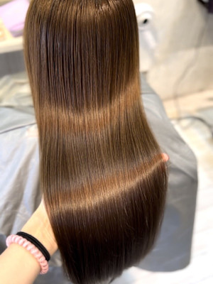 ブリーチ無し明るめカーキベージュ＋髪質改善トリートメント