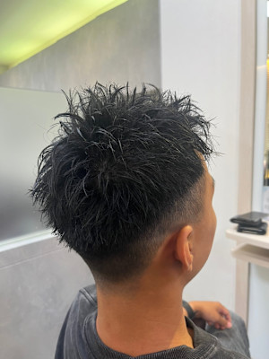 フェード風刈り上げショート【川越/川越駅】