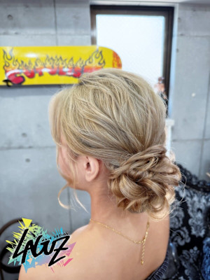 【ヘアセット】 ルーズシニヨンアレンジ【大人可愛いまとめ髪】