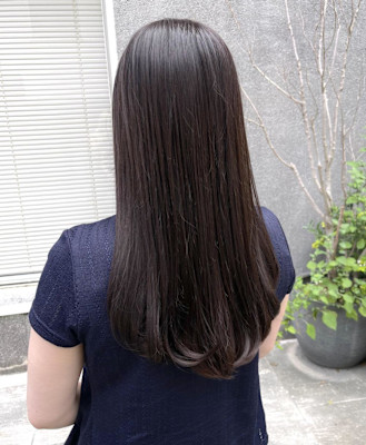 暗髪ツヤロング　ラベンダーブラウン