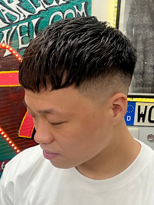 クロップスタイル