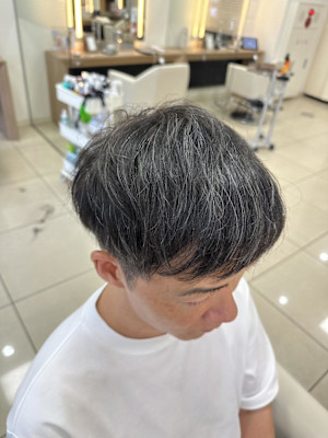 MEN’S HAIR/サーフカール/刈り上げセンターパート/
