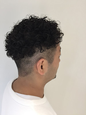 くるくるアフロ