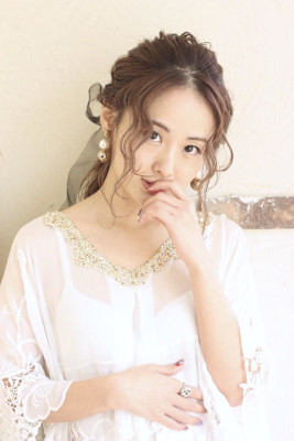 結婚式やお呼ばれに♪ポニーテール巻きアレンジ