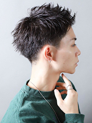 スパイキーツイストエッジショート