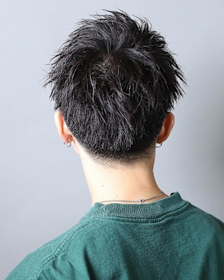 スパイキーツイストエッジショート