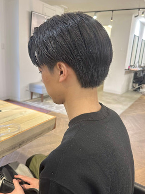 ビジネスヘア就活ヘアツーブロック刈り上げフェードメンズ