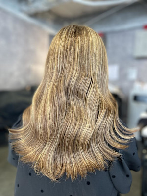 《三宅悠斗》ミルクティーカラー/ハイライト/大宮