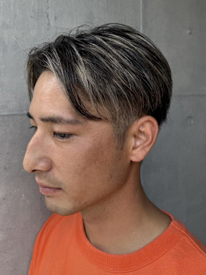 メンズカット  スキンフェード   スパイキーショート