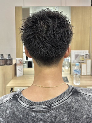 【 無造作束感ショート 】