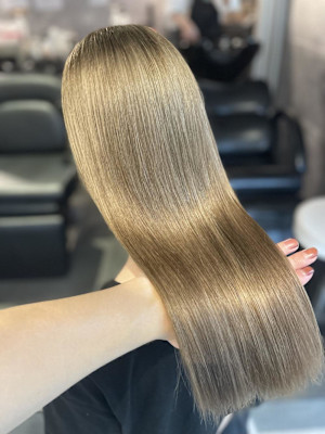 《三宅悠斗》ミルクティーカラー/ブリーチ/大宮