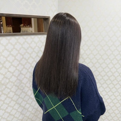 ダークシルバーグレージュ