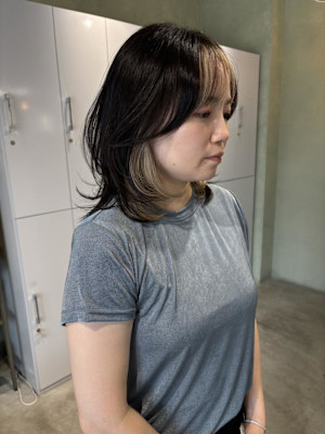 ミディアムレイヤー×インナーカラー