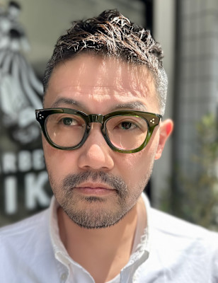 刈り上げショート