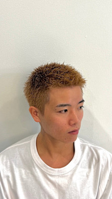 キンパツボウズ