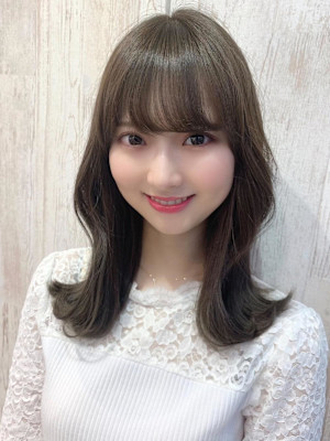 山村/アイスグレージュカラーくびれヘア/前髪大人かわいい銀座