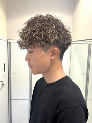 【平山明樹】波巻きスパイラルパーマ