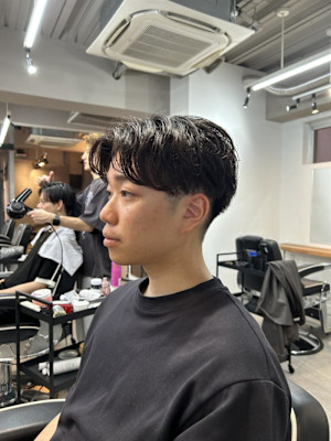 神田脩弥/センターパート/ニュアンスパーマ