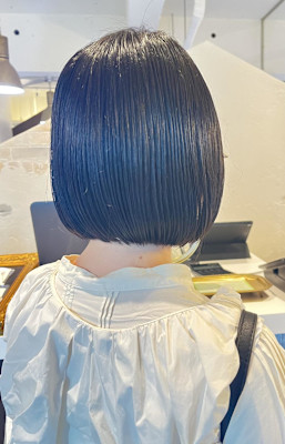 ブルーブラック