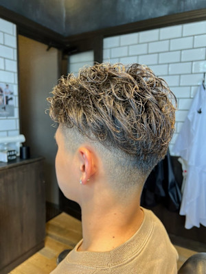 真法院×barberスタイル