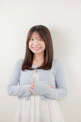 毛先ワンカール　ツヤ感セミロング