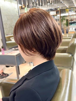 小顔ショートボブ