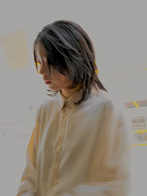 ウルフカット ミディアムウルフ