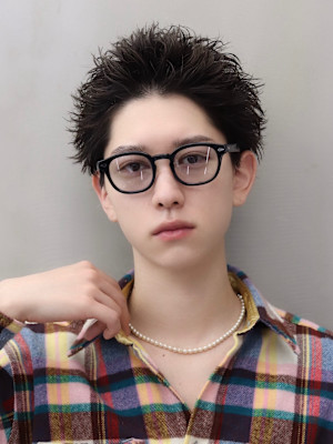 スパイキーショート