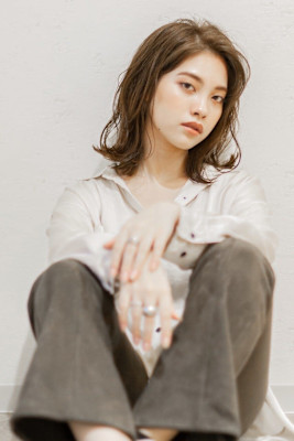 ベージュカラー×ロブ（白髪染め可）