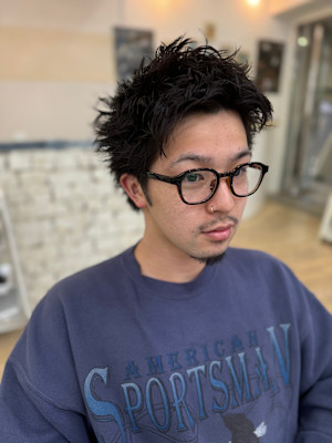 スパイキーショート/くせ毛風パーマ/ピンパーマ