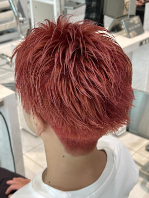 赤×スパイキーショート